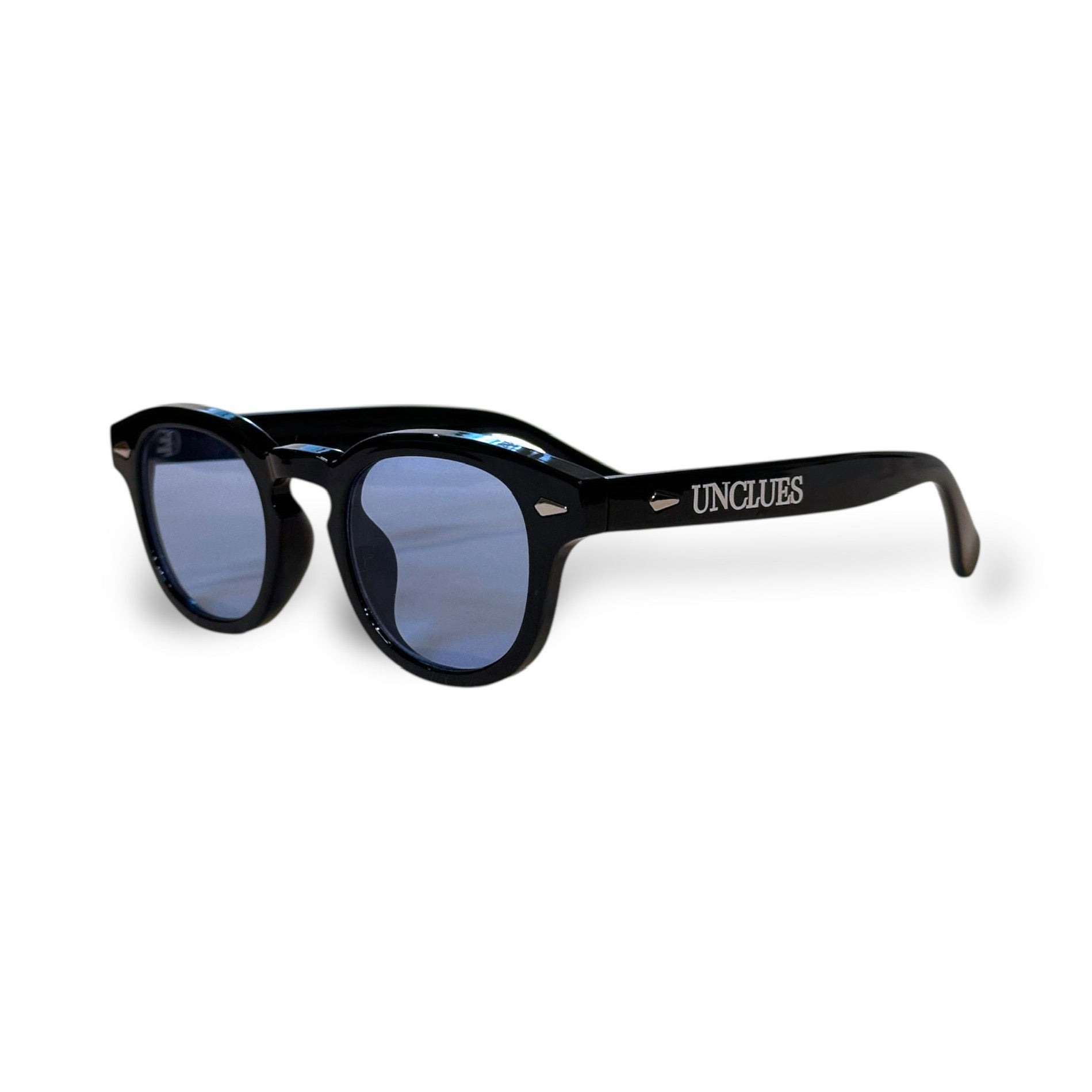 Unclues Vision